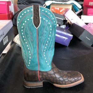 Turquoise and Brown Patterned Cowboy Boots, NEW